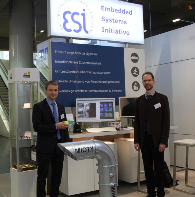 Towards entry "25.04.2016 – 29.04.2016: Exhibition Invasive Computing at Hannover Fair"