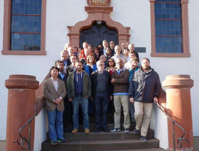 Gruppenfoto der Teilnehmer des Dagstuhl Seminar 16441 auf der Treppe des Schlosses Dagstuhl