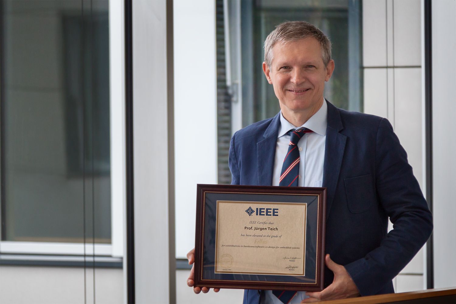 Towards entry "Professor Jürgen Teich honored by IEEE"